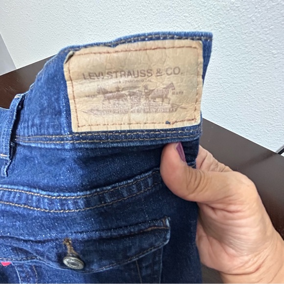 Levis 515 Women’s Jean Capris Dark Wash Size 8 - Picture 7 of 13